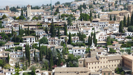 La Escuelita Granada