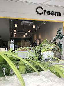 Creem Artisan @ Ampang 42, Jln Memanda 9, Taman Dato Ahmad Razali, 68000 Ampang Jaya, Selangor, Malaysia
