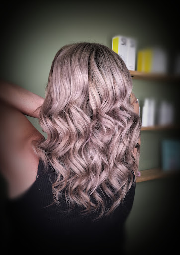 Hair by Alicia King - Thumbnail
