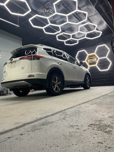 DENTS B GONE LLC