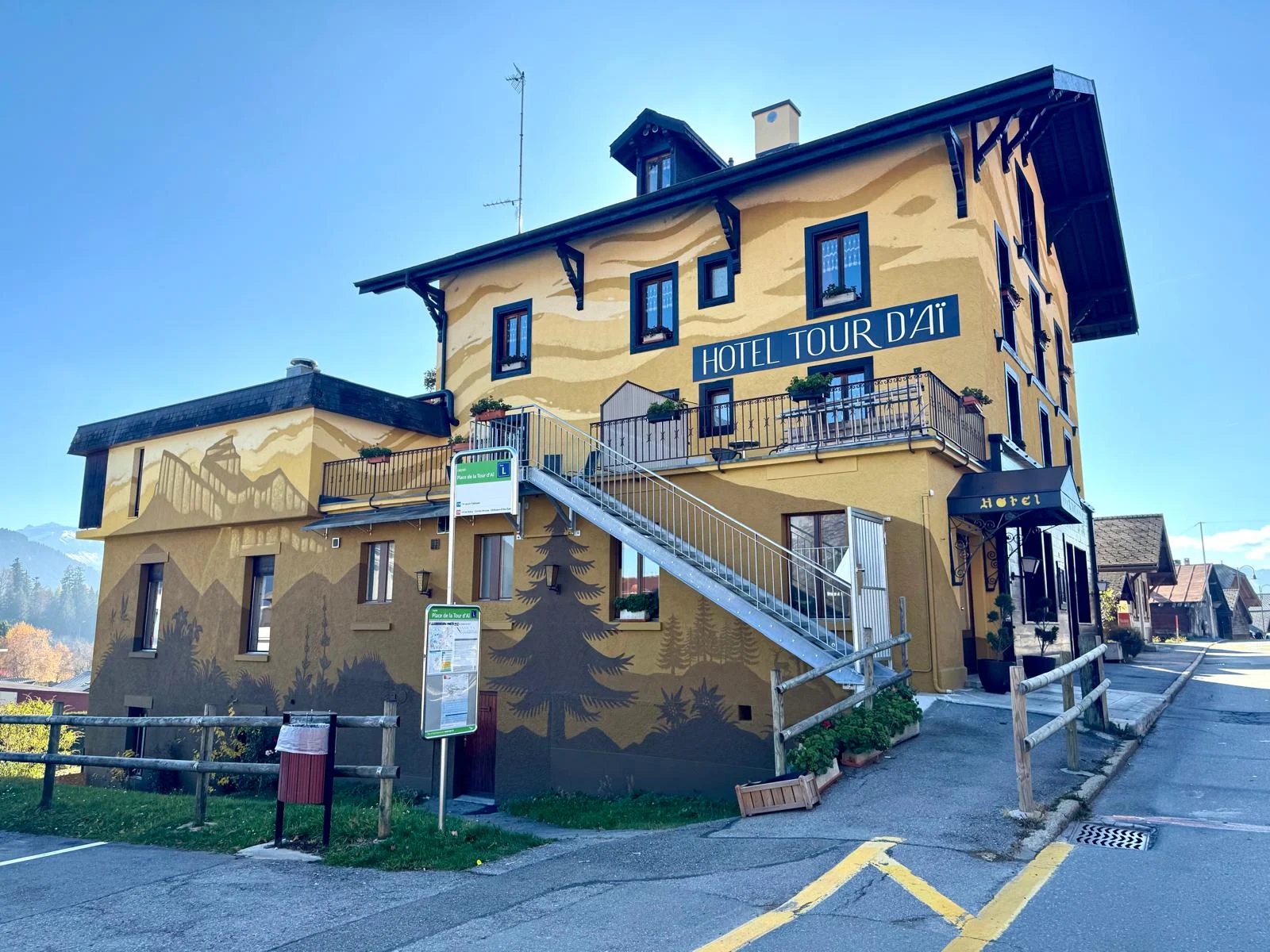 Hôtel Restaurant La Tour d'Aï - Leysin