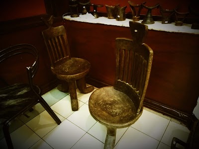Makush Art Gallery & Italian Restaurant