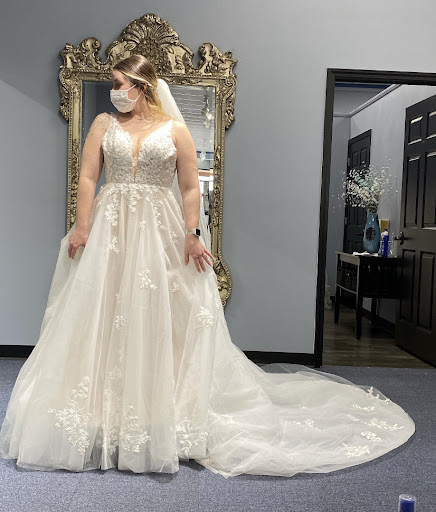Bridal By Viper Prom Wedding Dress Shop In Michigan - Thumbnail