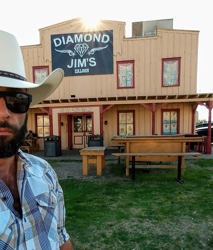 Diamond Jim's - Visual