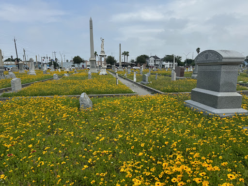 Old Galveston Cemetery, historic - Thumbnail