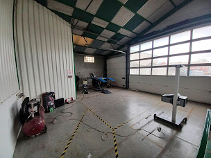 Photo n°3 de Centre contrôle technique DEKRA (AUTO - MOTO) à Camarès (Centre de contrôle technique)