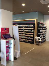 Photo n°10 de Pharmacie des Gayeulles - le Gast à Rennes (Pharmacie)
