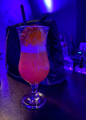 Max’s Bar - Thumbnail