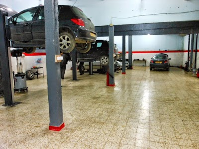 Photos of Motor 9