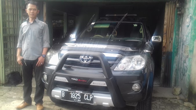 Jati Motor (Jual Beli Mobil), Author: Fahmi Jepuns