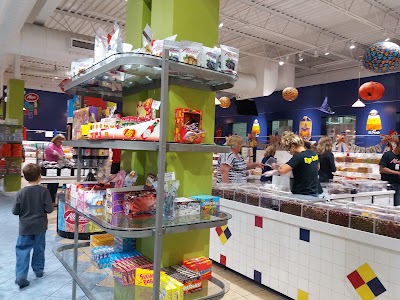 Photos of Albanese Confectionery Group