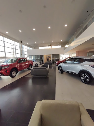 Nissan Los Encinos - Thumbnail