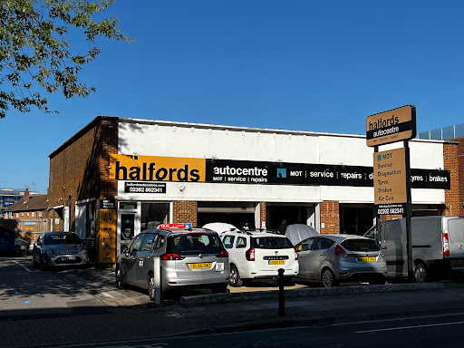 Halfords Autocentre Portsmouth (Fratton Rd)