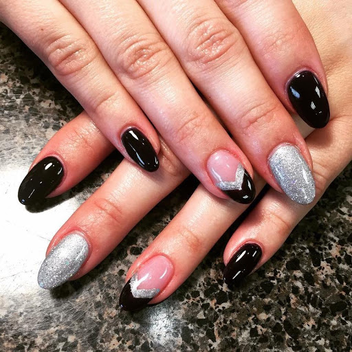 Polished Beautique Beauty Bar - Thumbnail