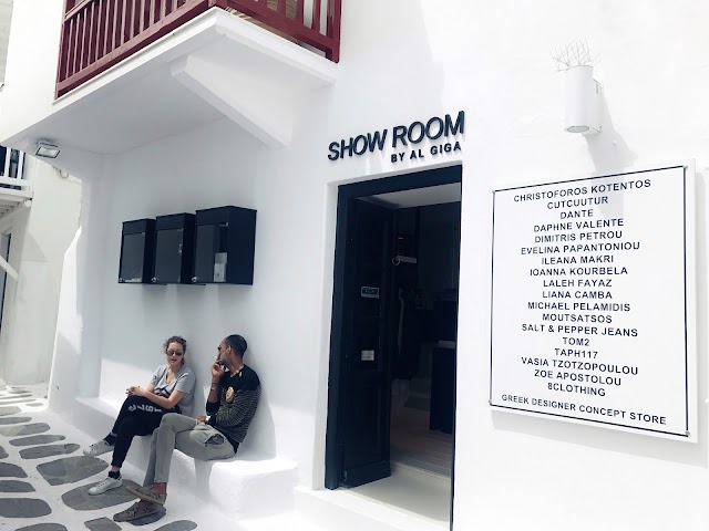 Showroom by Al Giga