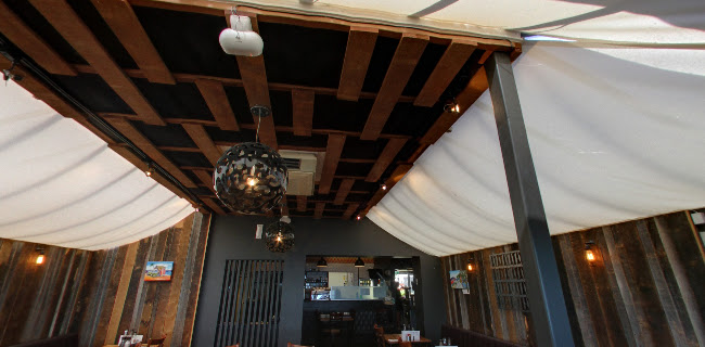 Boardwalk Beach Bar & Bistro