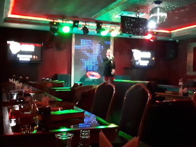 Photos of Solo Karaoke-Klub