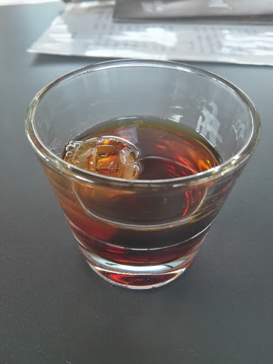 Bar Adry - Visual