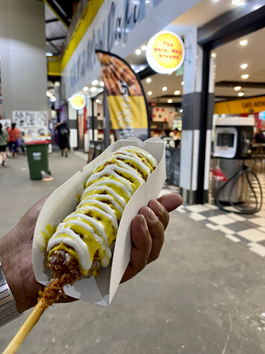 The corn dog avenue - Thumbnail