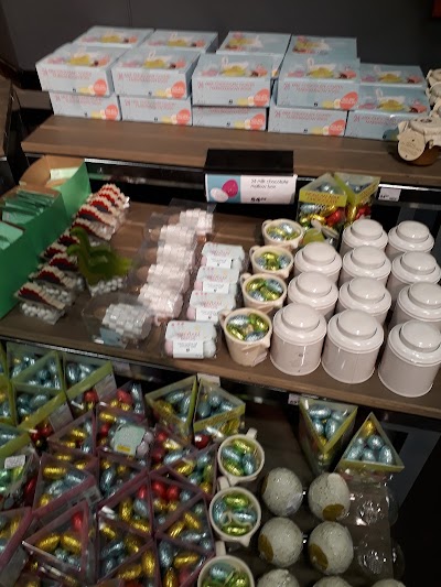 Photos of Woolworths Watermeyer Park
