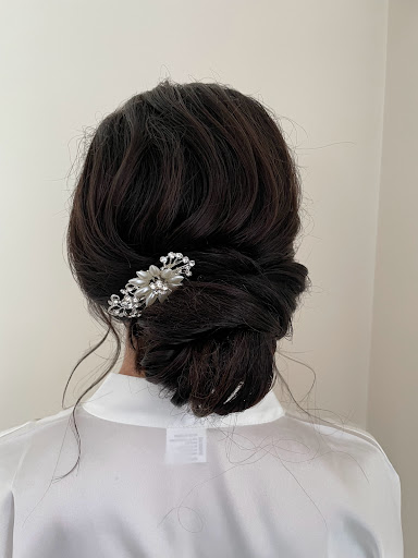 Hairstyling by Breanne Bakker - Thumbnail