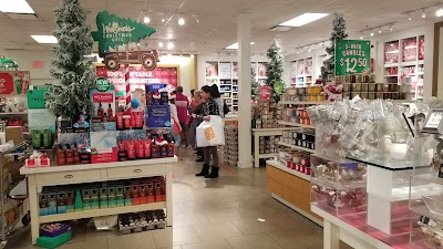 Bath & Body Works