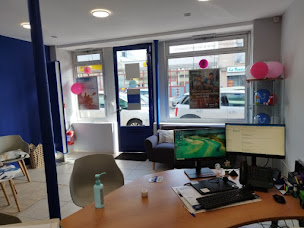 Photo n°13 de Allianz Assurance MONTPON MENESTEROL - Jimmy LEGRAND & Lucie MARTY à Montpon-Ménestérol (Compagnie d'assurance moto)