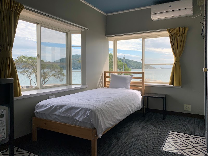 HAT'N HAT HOUSE （ハッツンハットハウス）