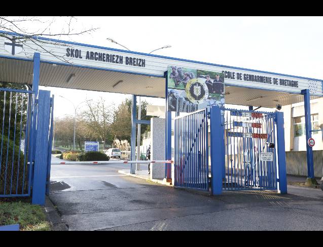 GENDARMERIE CHATEAULIN