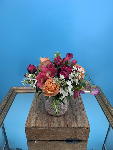 Jenny Barker The Flower Doctor @MagicalBlooms Gallery - United States