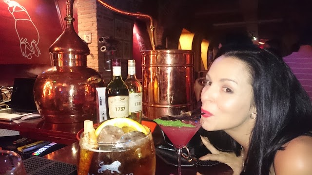 St. John's Coctelería