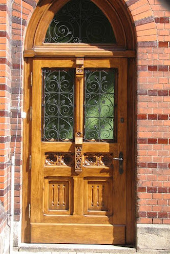 Tabaszewski Renowacje Zabytków Z Drewna, Renowacja Okien i Drzwi Renowacja Elewacji - Nysa