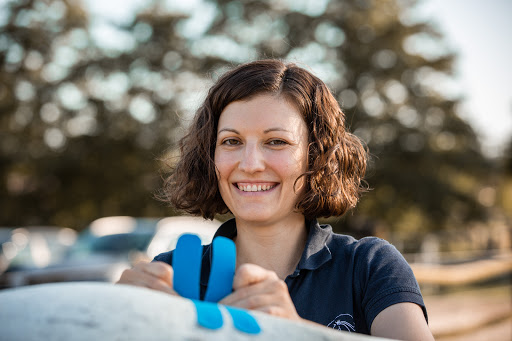 Anna Kaiser Pferdeosteopathie & Physiotherapie - Thumbnail