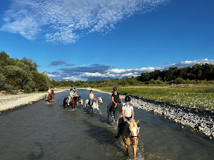 Photo n°7 de Centre Équestre - L'Ecrin D'Illusion à Eurre (Écurie)