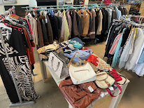 Dépôt - Vente à Grosbliederstroff