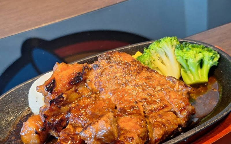 琉球 café Isana （Isana Seaside Cafe）