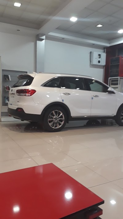 Photos of 101 Kia dealers Mohsenian