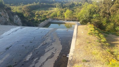 Photos of Embalse Lliu Lliu