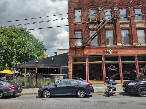Bailey's Saratoga - Thumbnail