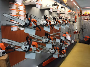 Photo n°10 de THOMAS RURAL MASTER - BOULAZAC ISLE-MANOIRE à Boulazac Isle Manoire (Concessionnaire de remorques)