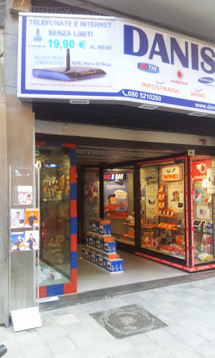 Danisi Bari - Visual