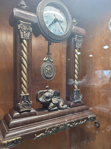 Gold Rush Jewelry and Coin - Thumbnail