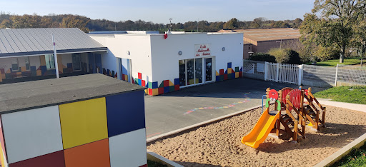 Primary School Des Maines - Thumbnail