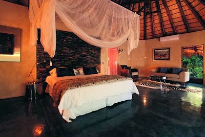 Photos of Pondoro Game Lodge