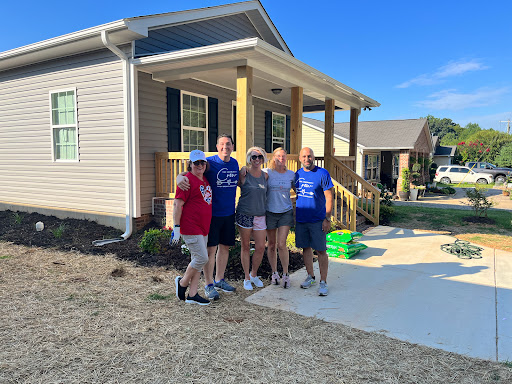 Leigh Brown & Associates, One Community Real Estate® - Thumbnail