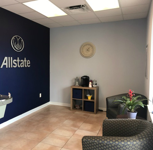Jennifer Ouellette: Allstate Insurance - Thumbnail