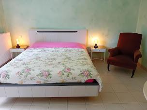 Photo n°9 de Chambres d'hôtes à la ferme et produits du terroir - Gîtes de France à Montceau-et-Écharnant (Maison d'hôtes)