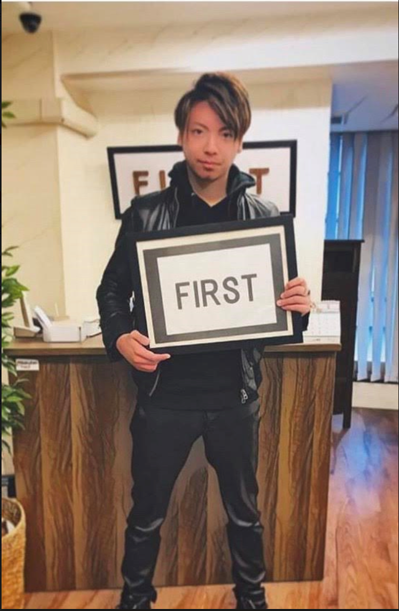 メンズ眉毛サロン FIRST ファースト大阪心斎橋店