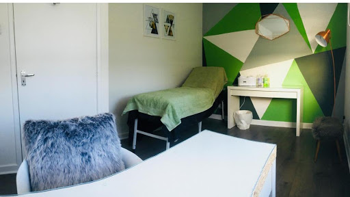 Beauty Treatments by Toni