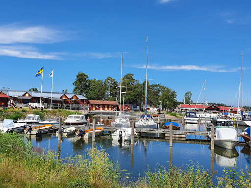 Spikens Fiskehamn, Kållandsö - Thumbnail